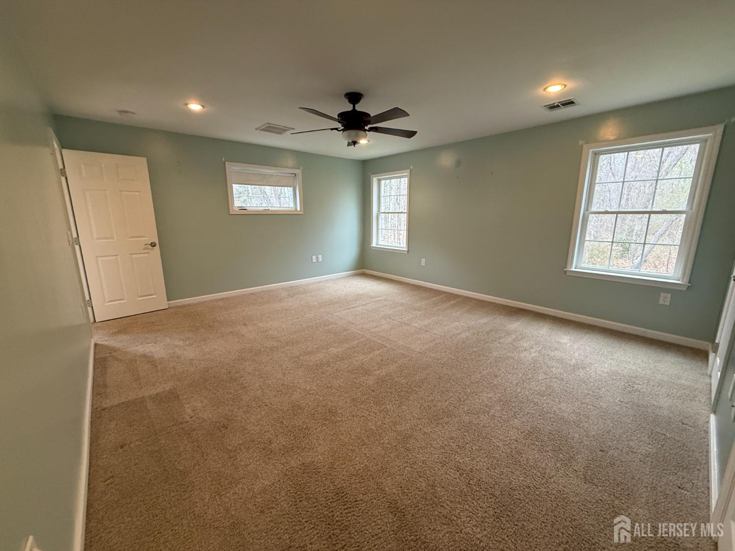 43 Lake Avenue, Helmetta, NJ, 08828 image 16
