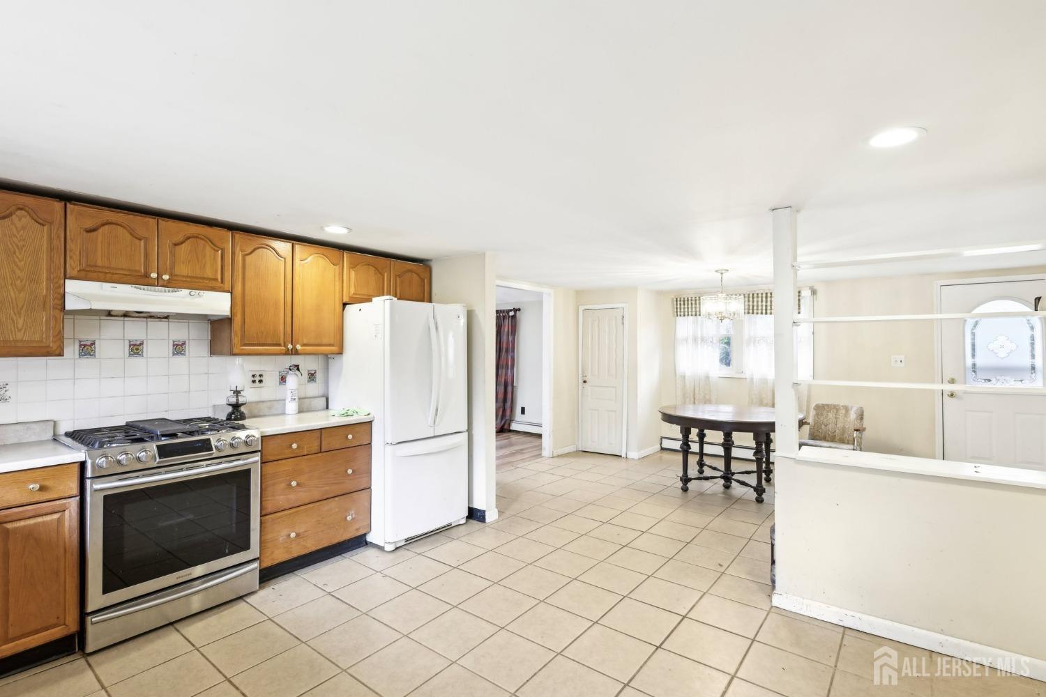 227 Lloyd Road, Aberdeen, NJ, 07747 image 17