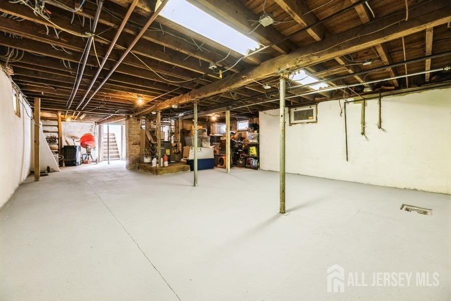 251 Henry Street, South Amboy, NJ, 08879 image 17