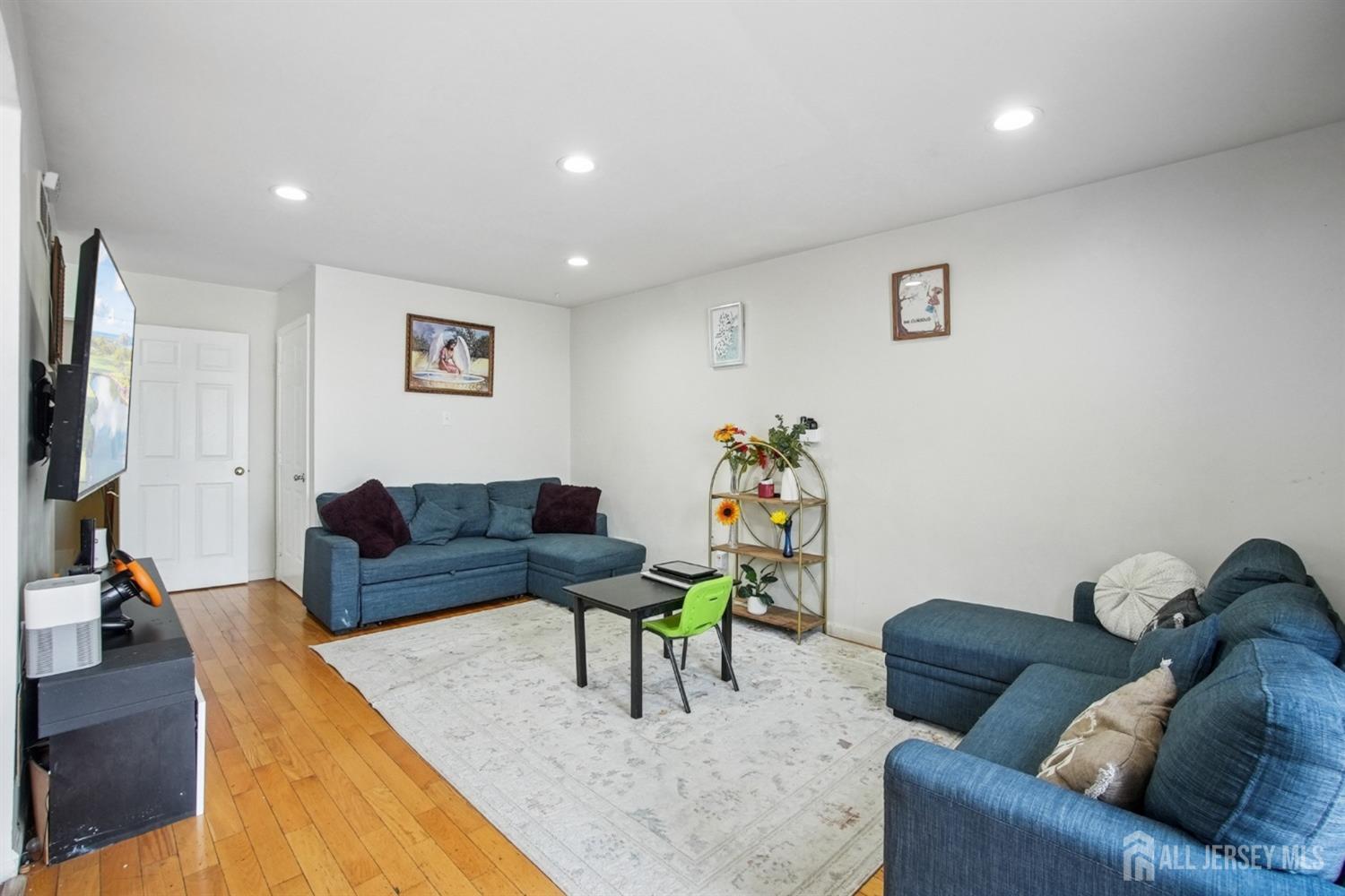 19 Edgegrove Street, Edison, NJ, 08837 image 14