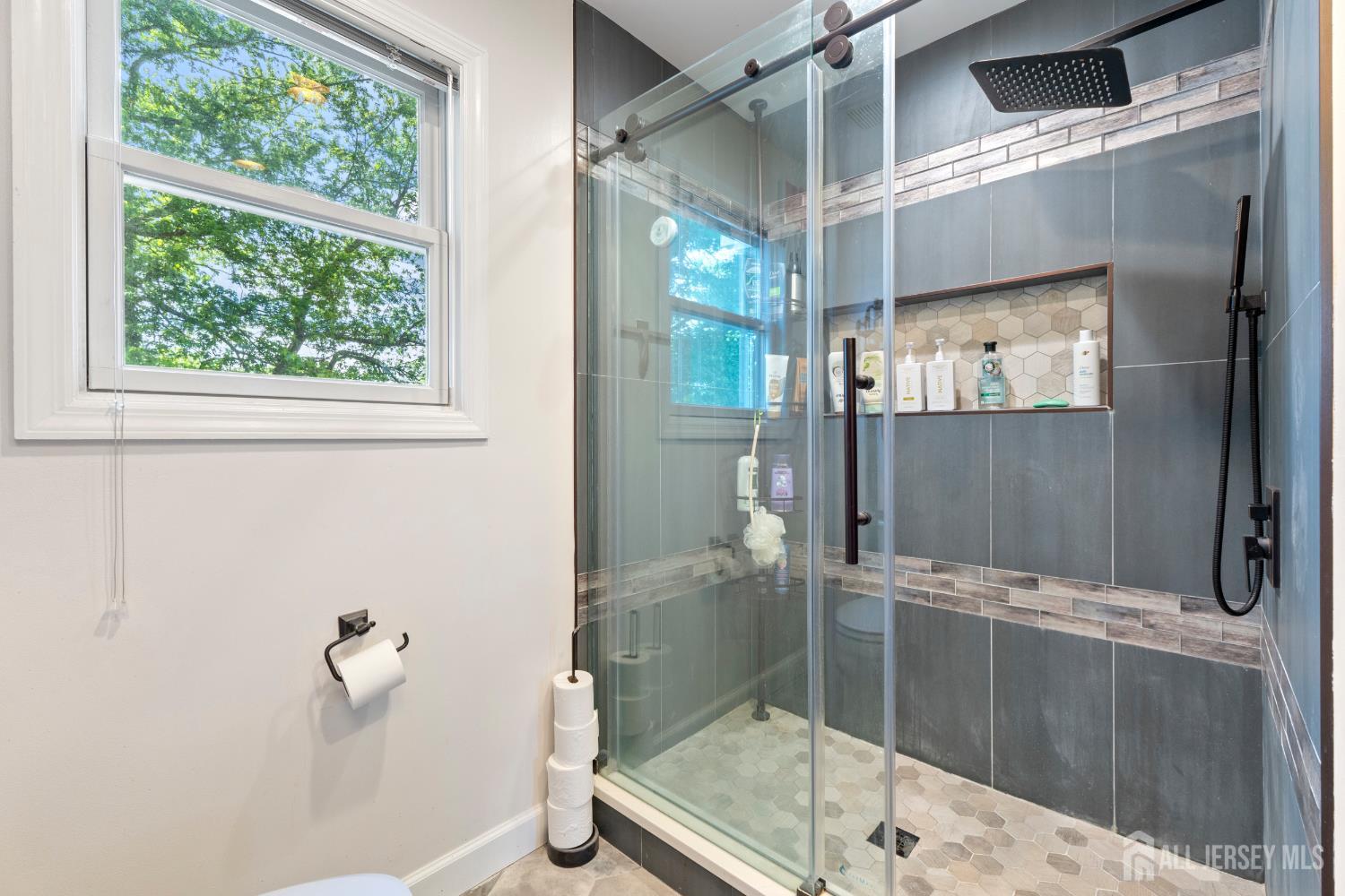 15 Creighton Circle, Old Bridge, NJ, 08857 image 28