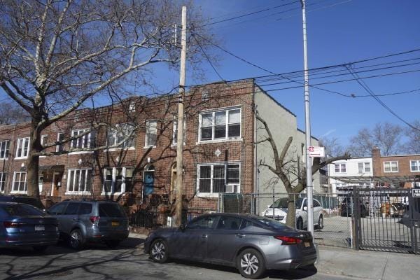 132 Tehama Street, Brooklyn, New York, 11218