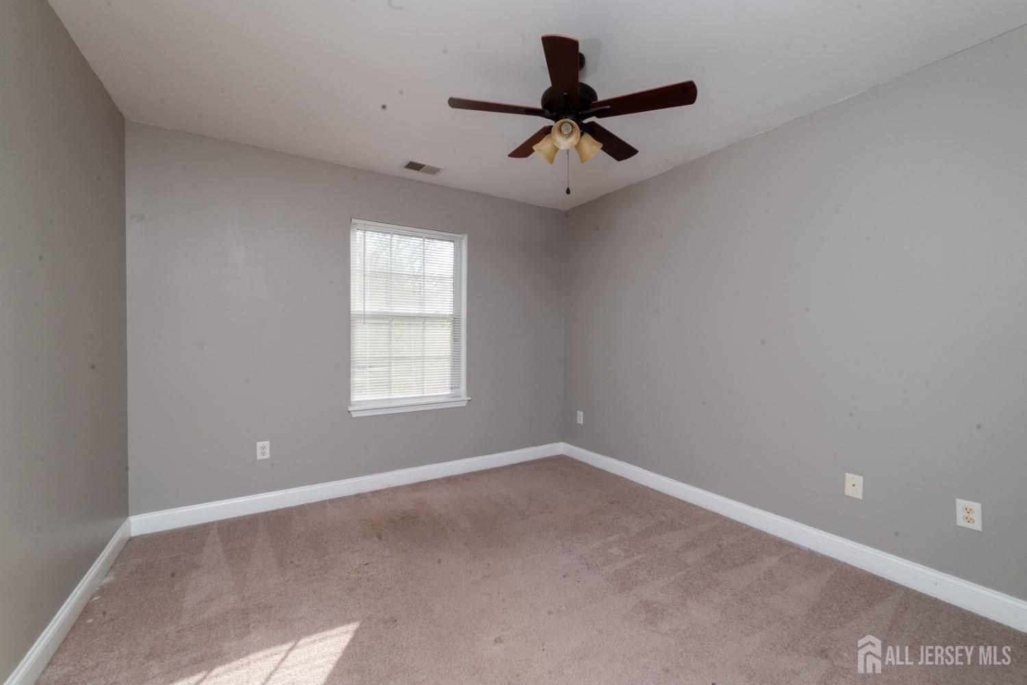 636 Woodland Avenue, Old Bridge, NJ, 08879 image 30