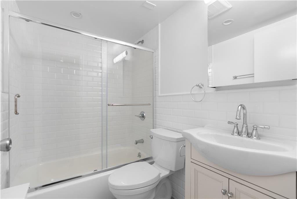 165 Battery Avenue, Brooklyn, New York, 11209 image 23
