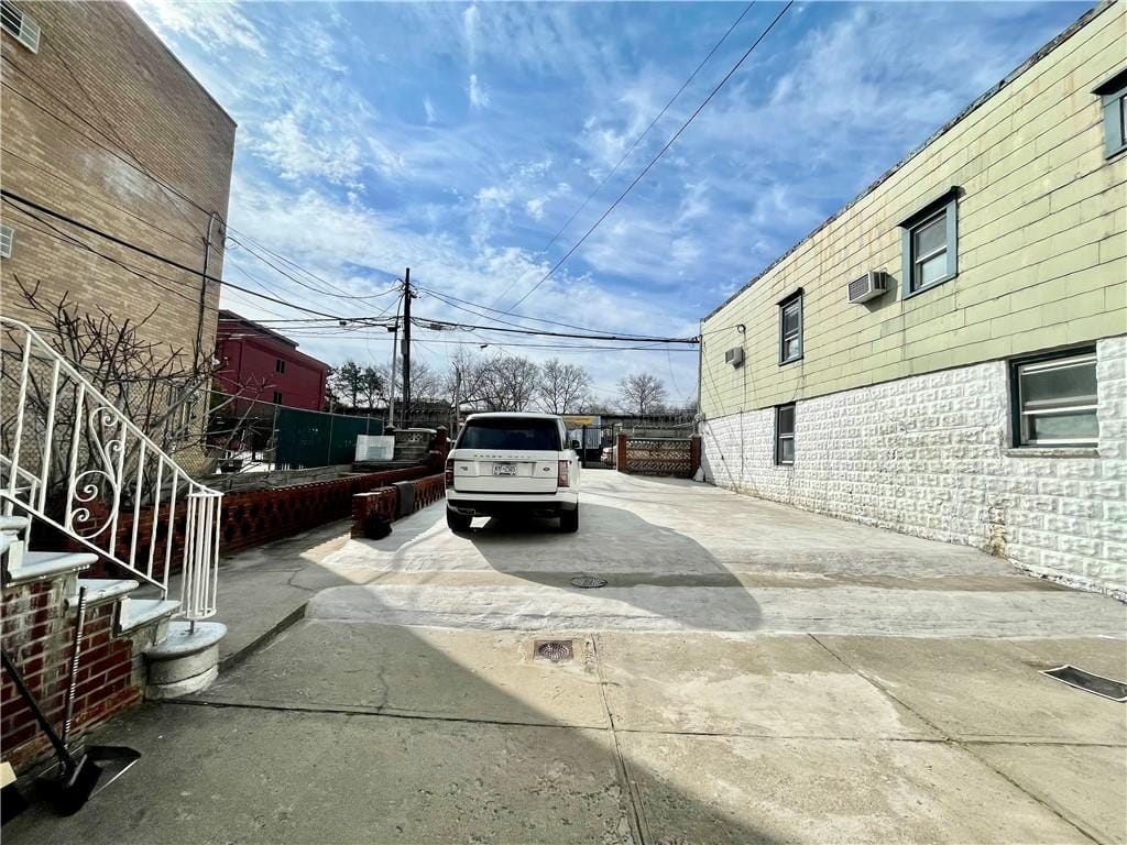 33 Avenue X, Brooklyn, New York, 11223 image 21