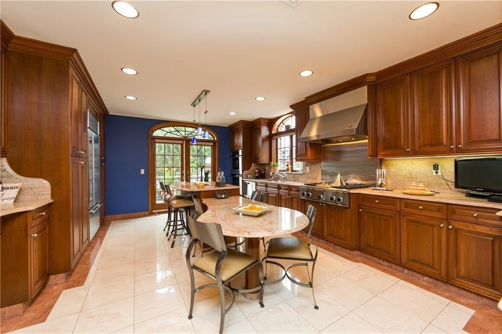 7325 14th Avenue, Brooklyn, New York, 11228 image 9