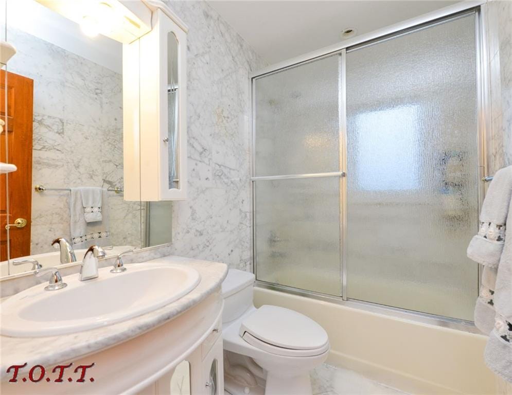 32 Whitman Drive, Brooklyn, New York, 11234 image 11