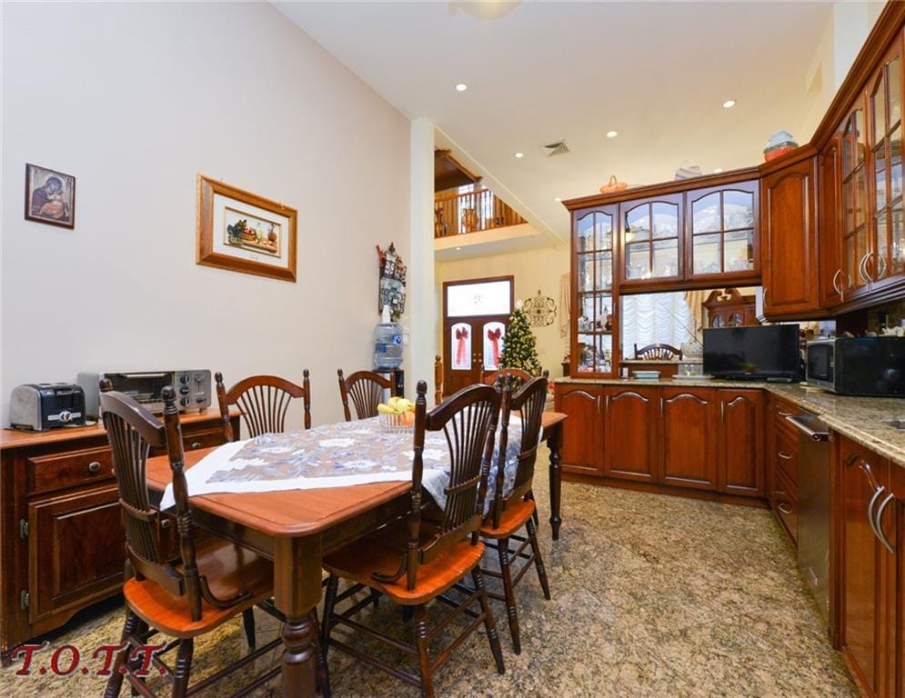 32 Whitman Drive, Brooklyn, New York, 11234 image 6