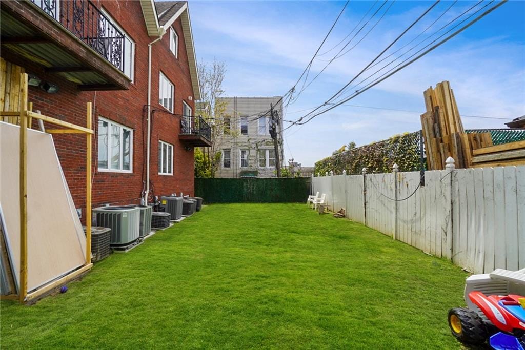 1736 East 2nd Street, Brooklyn, New York, 11223 image 16