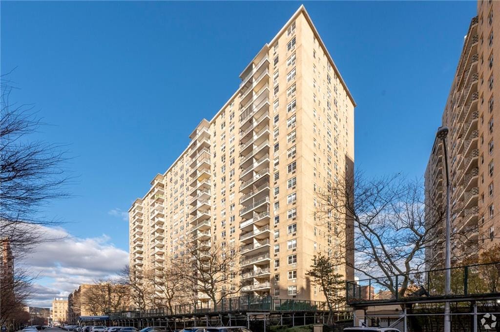 35 Seacoast Terrace 18B, Brooklyn, New York, 11235 image 17
