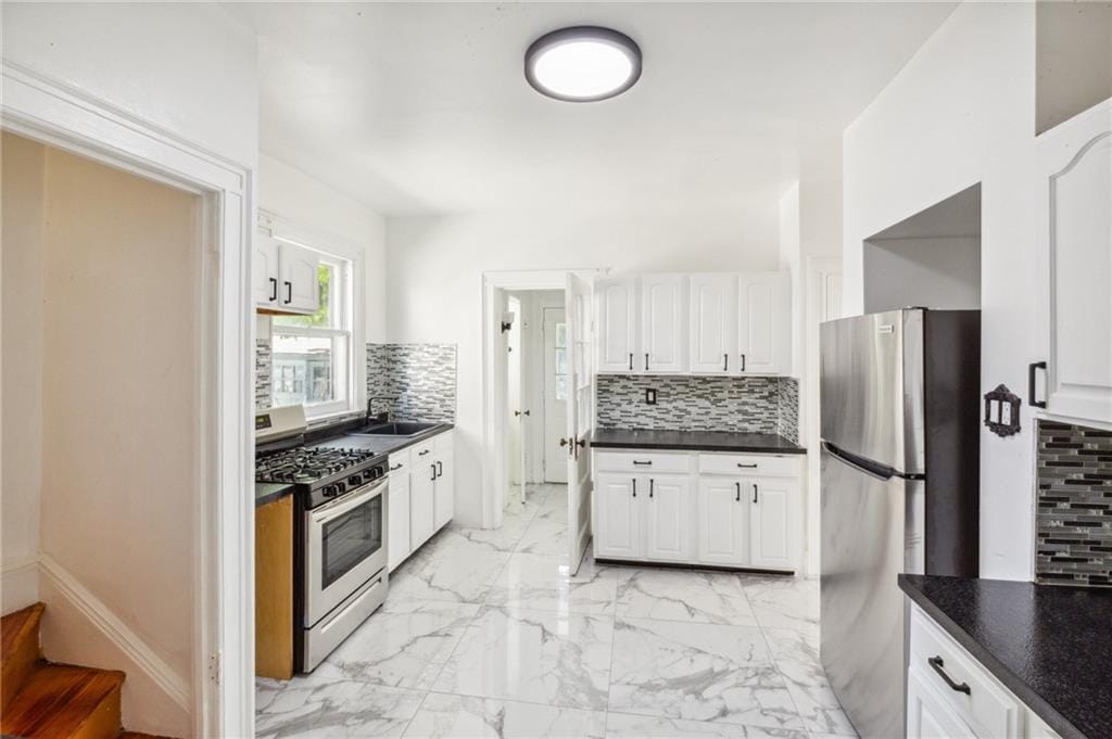 761 East 22nd Street, Brooklyn, New York, 11210 image 8