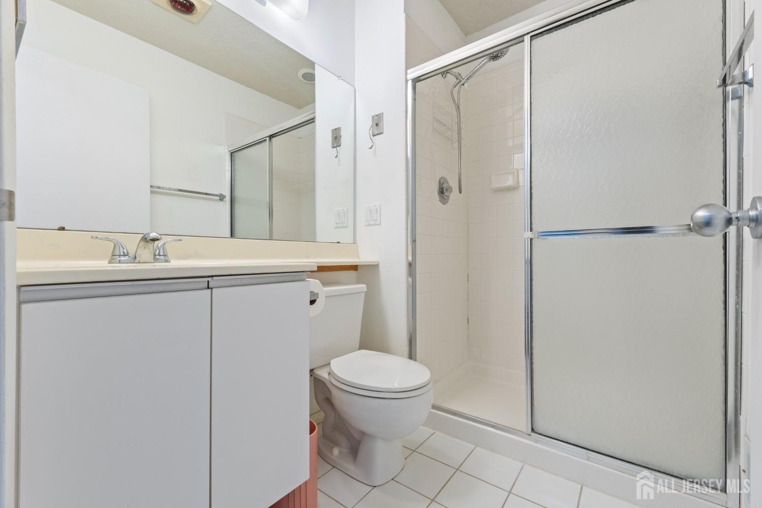 147 Linda Lane, Edison, NJ, 08820 image 29