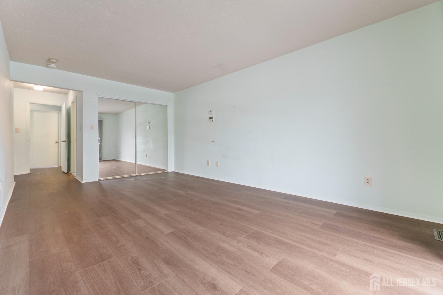 147 Linda Lane, Edison, NJ, 08820 image 33