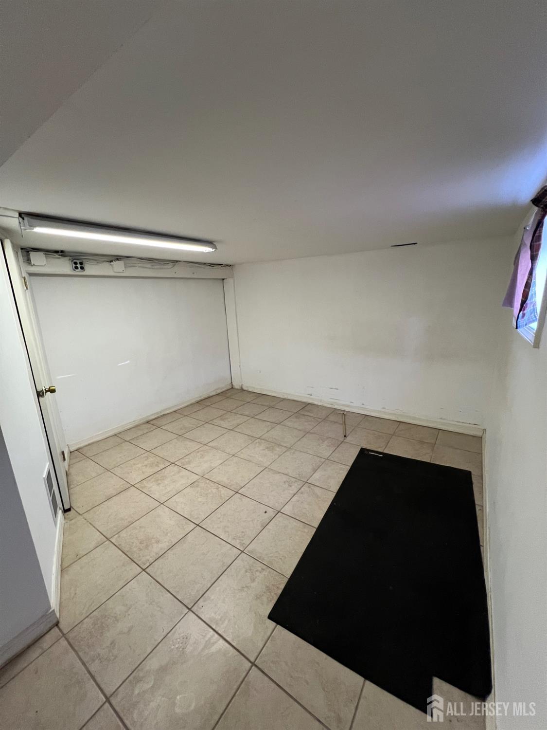231 old Road, Sewaren, NJ, 07077 image 11