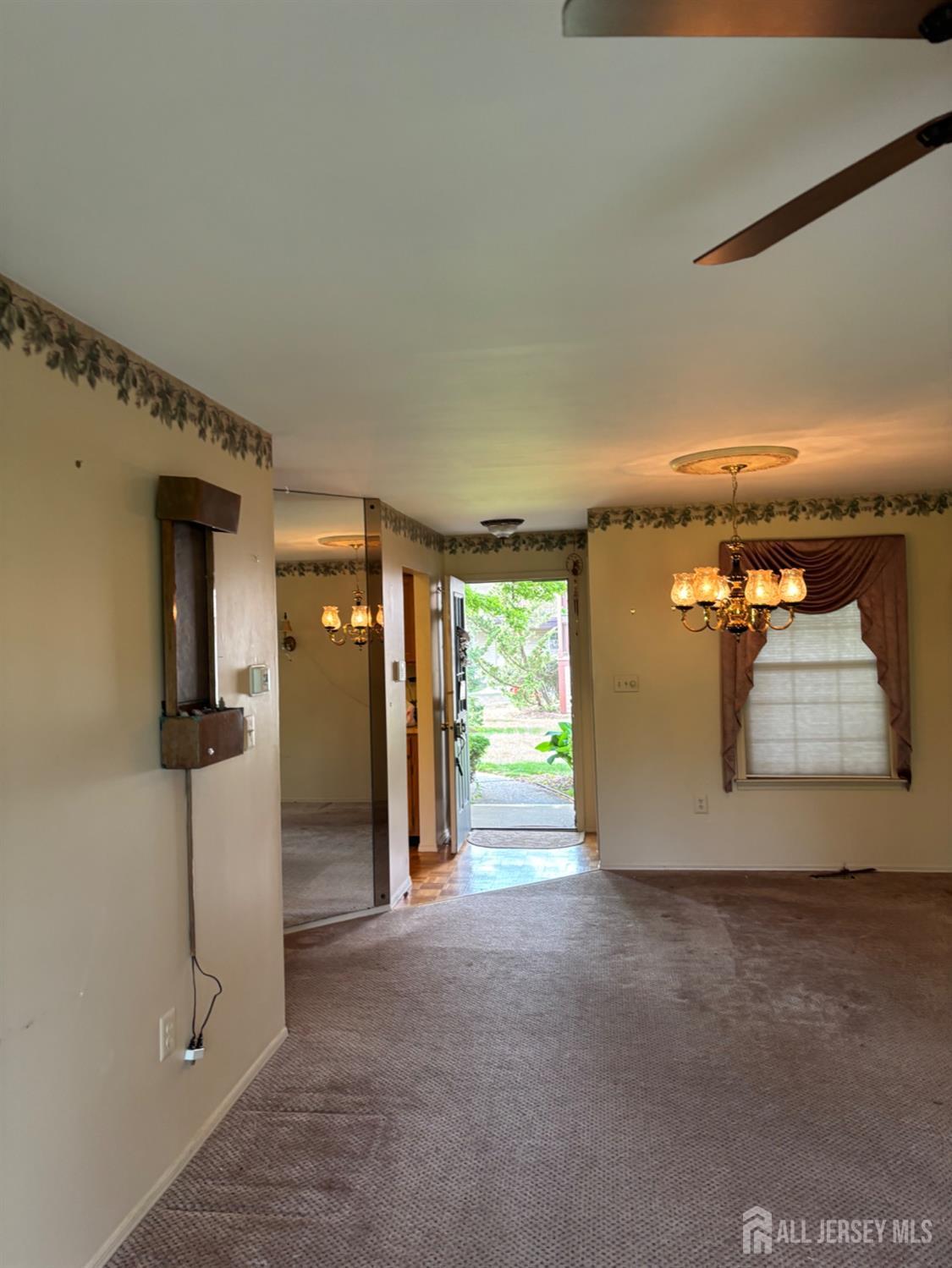 8 Benjamin Franklin Dr Drive 8E Image 4
