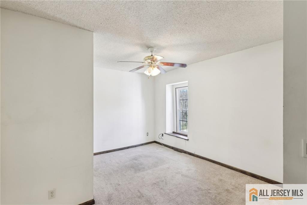 842 Perrineville Road, Millstone, NJ, 08535 image 17