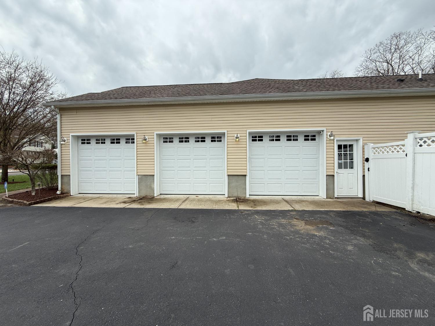 43 Lake Avenue, Helmetta, NJ, 08828 image 30