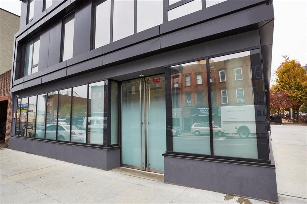 161 12th Street CU Image 3