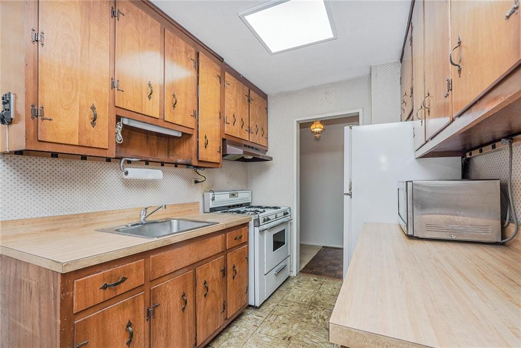 2630 Cropsey Avenue 9K, Brooklyn, New York, 11214 image 12