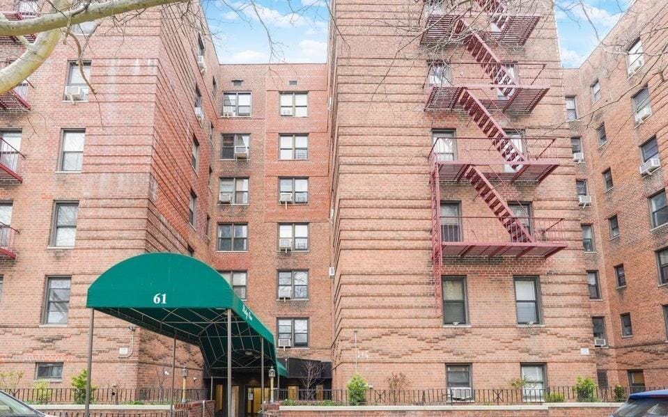 61 Oliver Street 2V, Brooklyn, New York, 11209 image 23