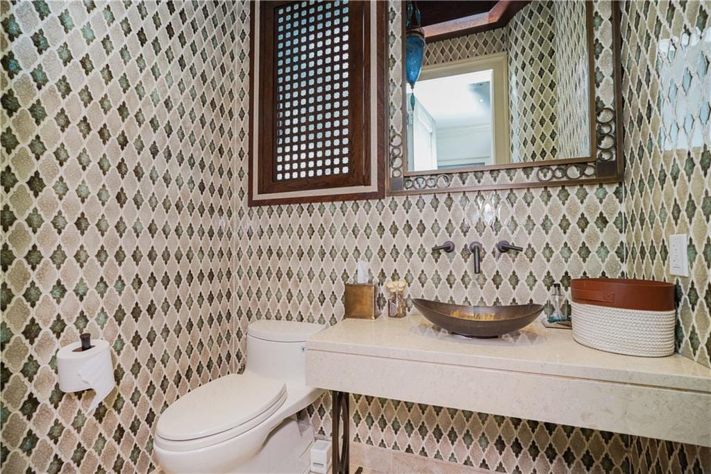 86 Gaylord Drive, Brooklyn, New York, 11234 image 17