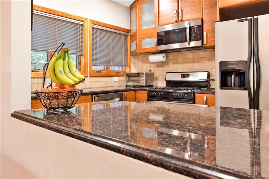 728 Ocean View Avenue A2, Brooklyn, New York, 11235 image 8