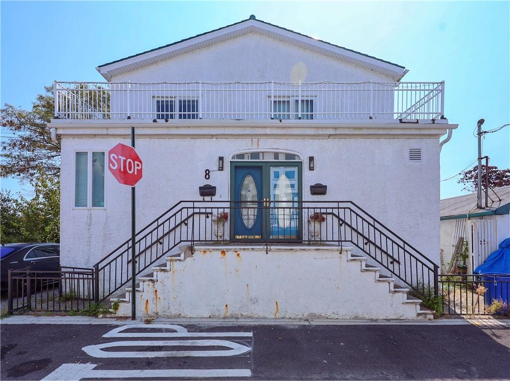 8 Post Court, Brooklyn, New York, 11229 image 13