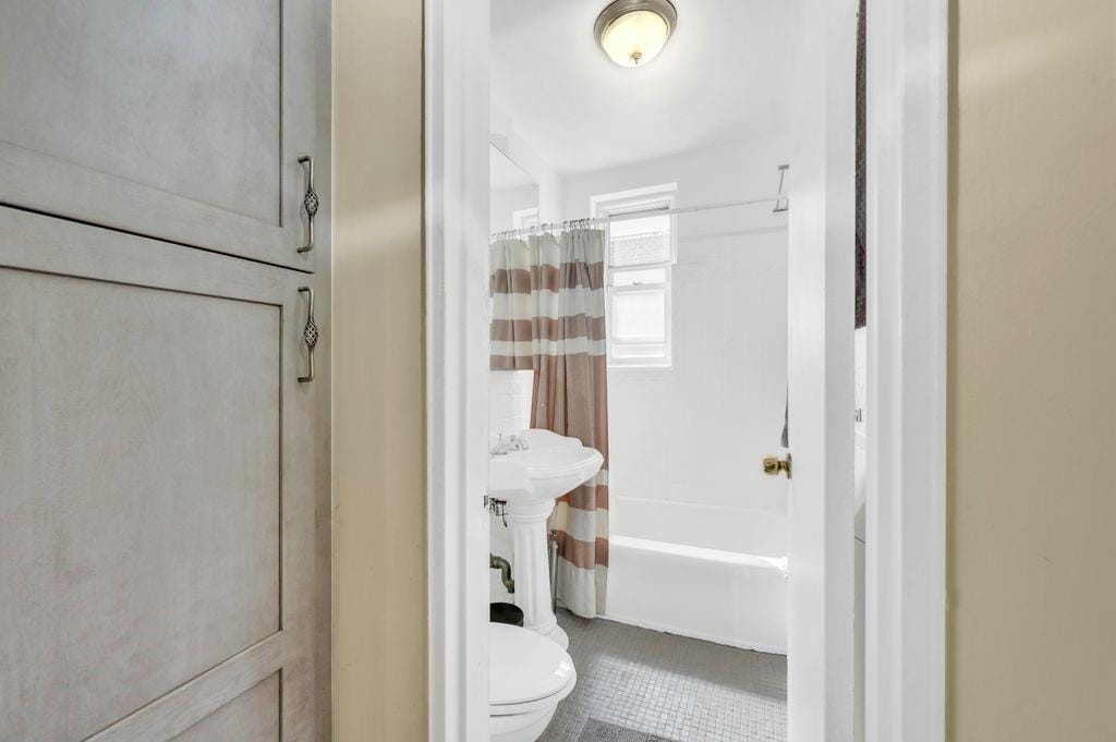 9201 Shore Road C702, Brooklyn, New York, 11209 image 7