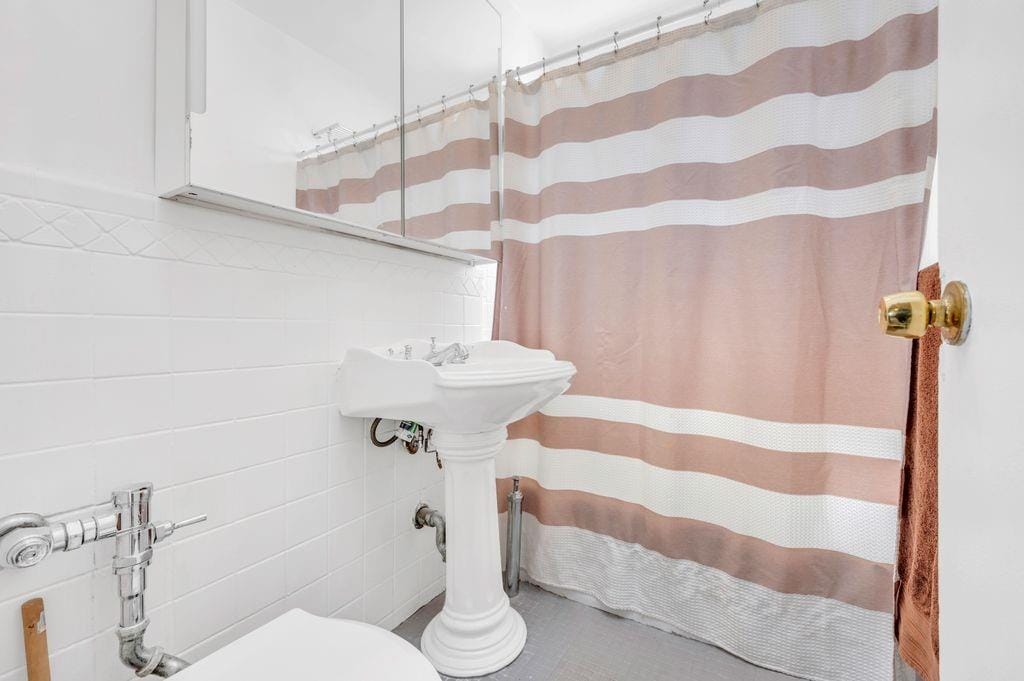 9201 Shore Road C702, Brooklyn, New York, 11209 image 10