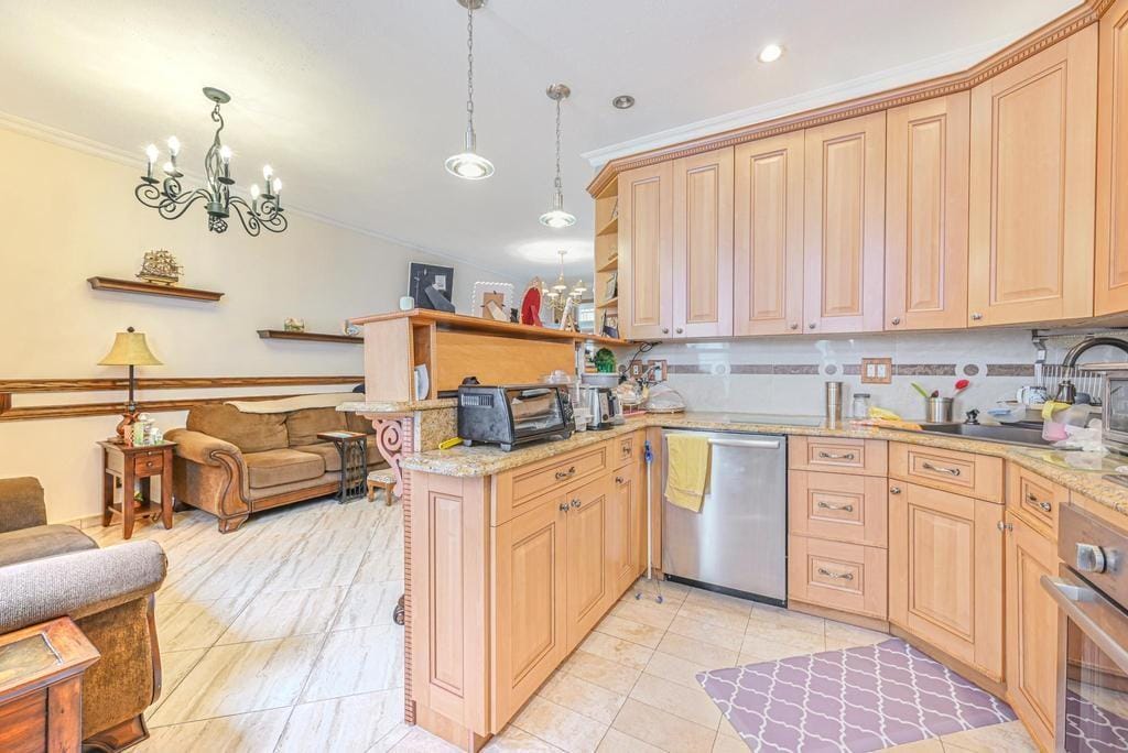 522 Bay Ridge Avenue, Brooklyn, New York, 11220 image 12