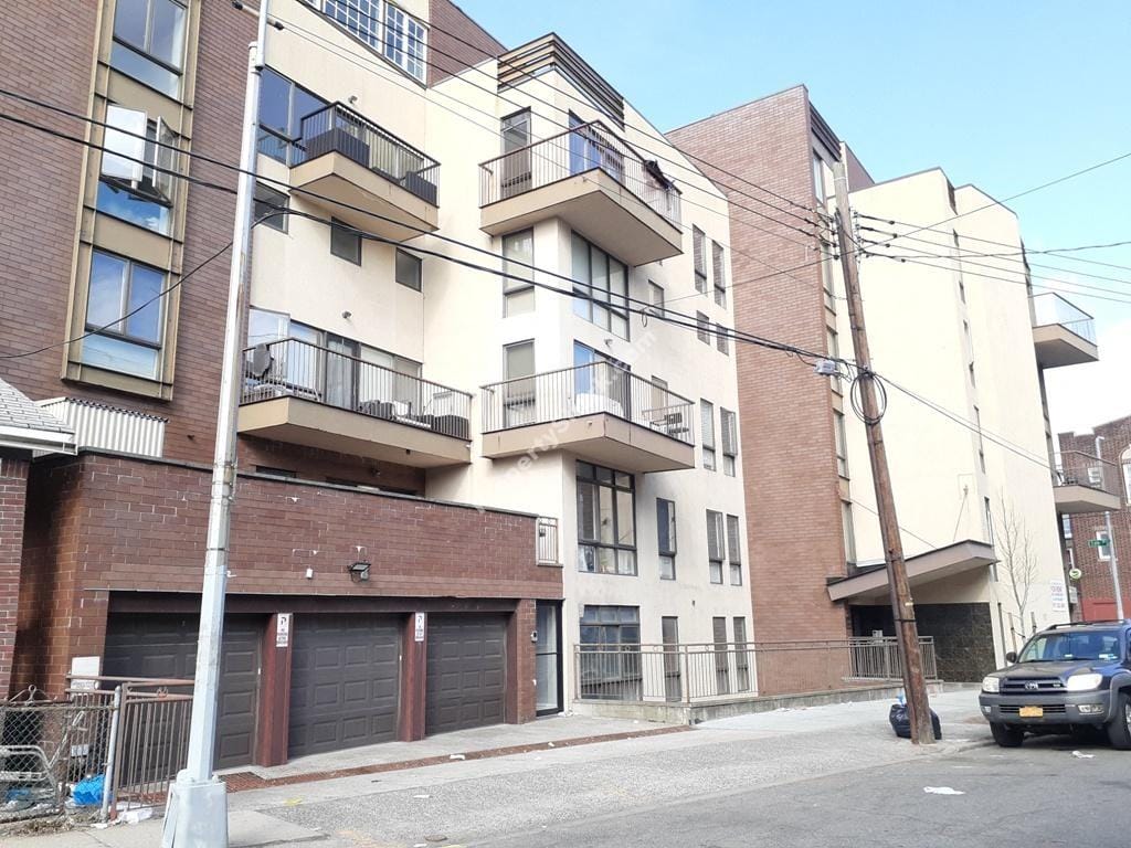 1322 East 14th Street 4B, Brooklyn, New York, 11230 image 8