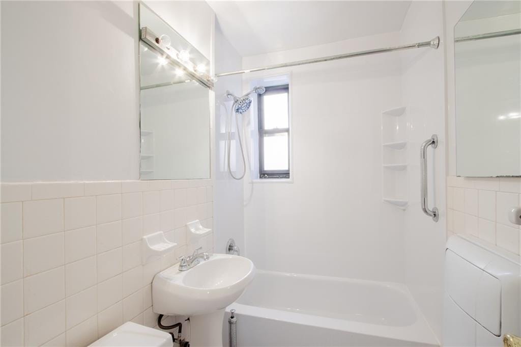 15 Oliver Street 4C, Brooklyn, New York, 11209 image 10