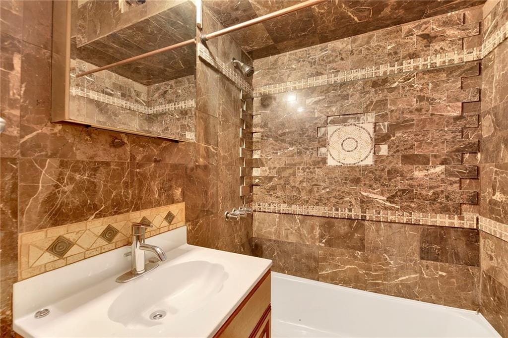 8942 Colonial Road 1R, Brooklyn, New York, 11209 image 12