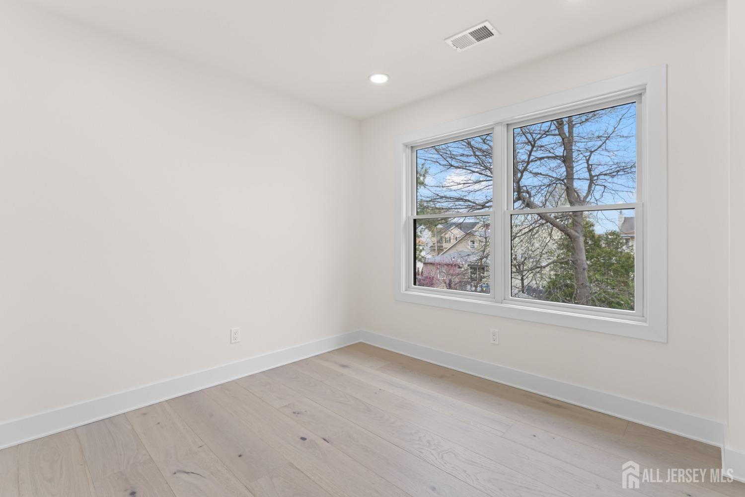 23 Redwood Avenue, Edison, NJ, 08817 image 30