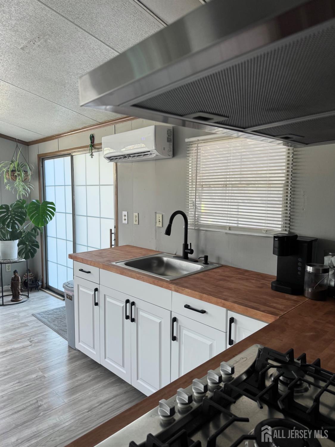2505 Woddbridge Ave. 35 M Avenue, Edison, NJ, 08817 image 12