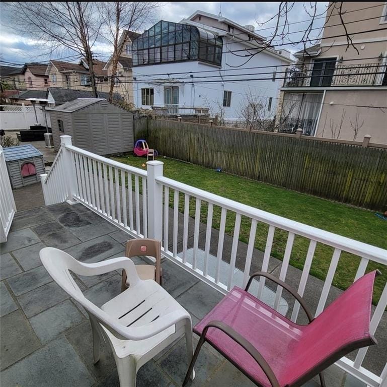 154 Beaumont Street, Brooklyn, New York, 11235 image 16