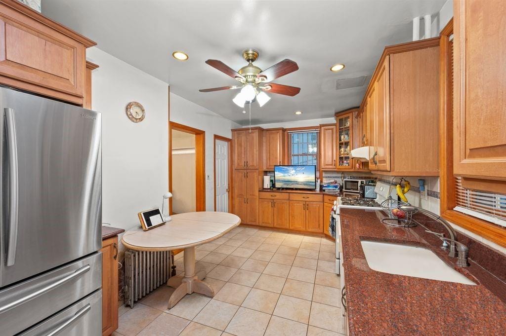 8210 Fort Hamilton Parkway, Brooklyn, New York, 11209 image 11
