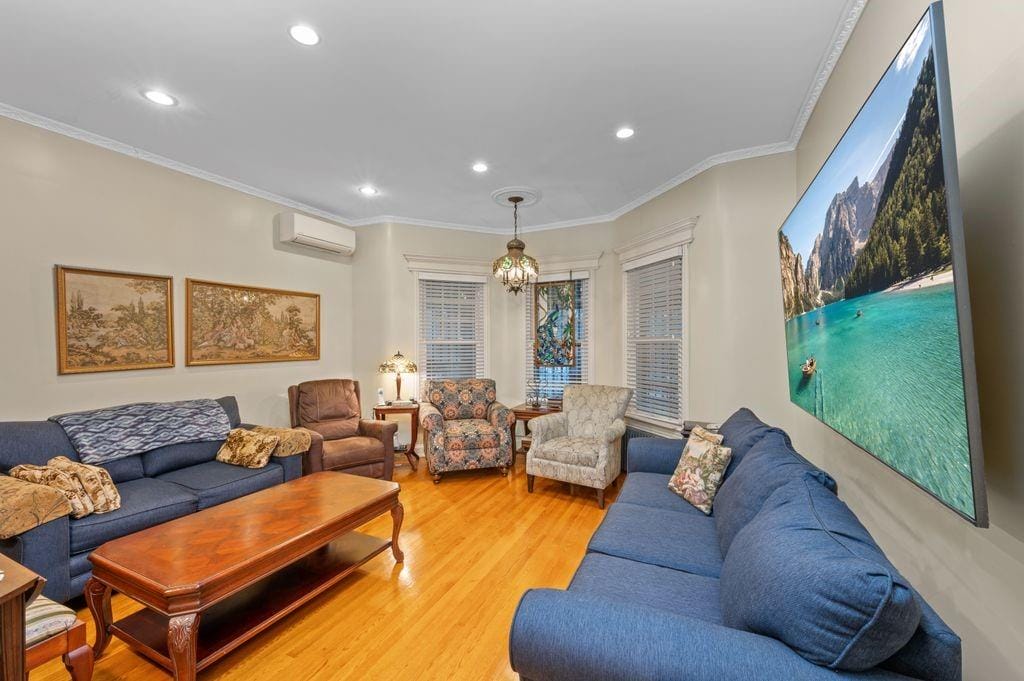 8210 Fort Hamilton Parkway, Brooklyn, New York, 11209 image 6