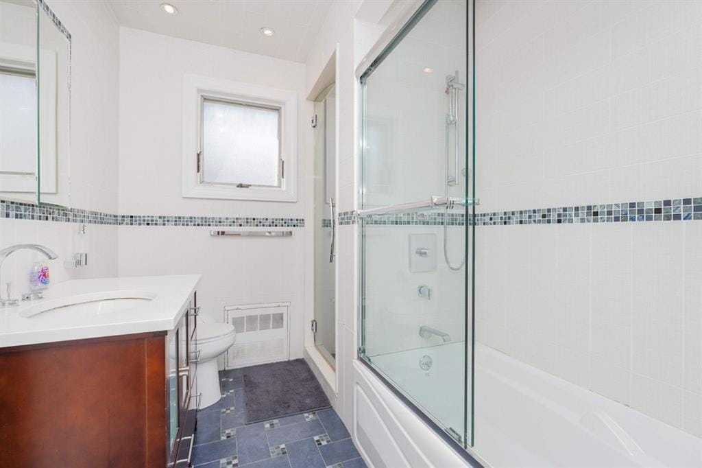 2315 West Street, Brooklyn, New York, 11223 image 15
