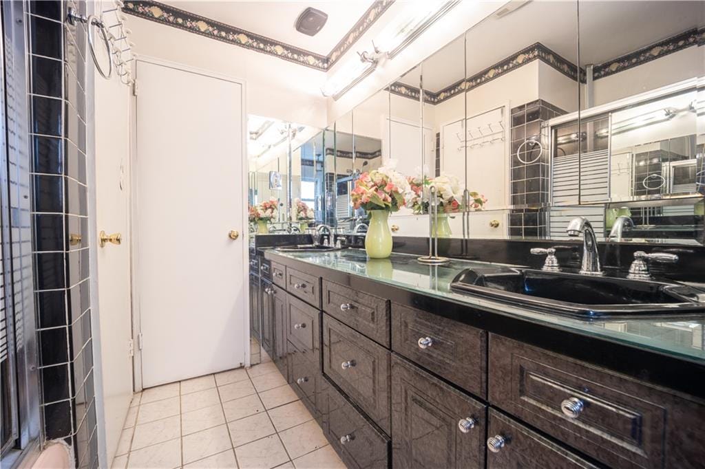 1646 Remsen Avenue, Brooklyn, New York, 11236 image 13