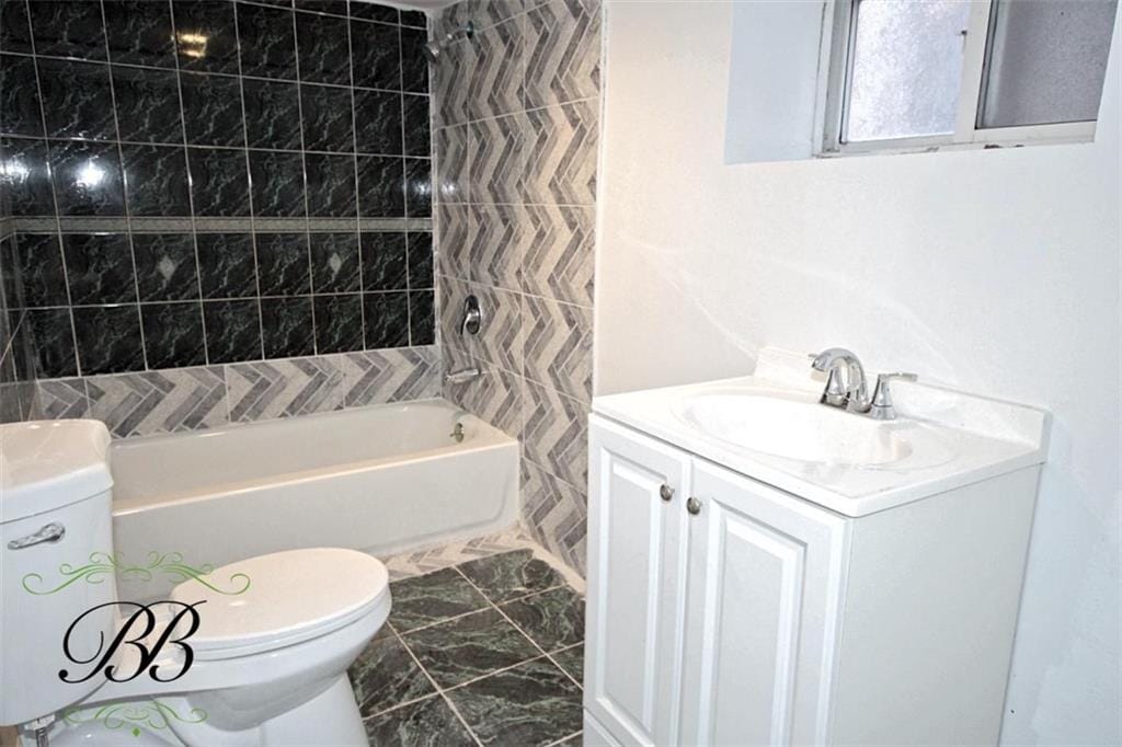 1372 East 94th Street, Brooklyn, New York, 11236 image 26