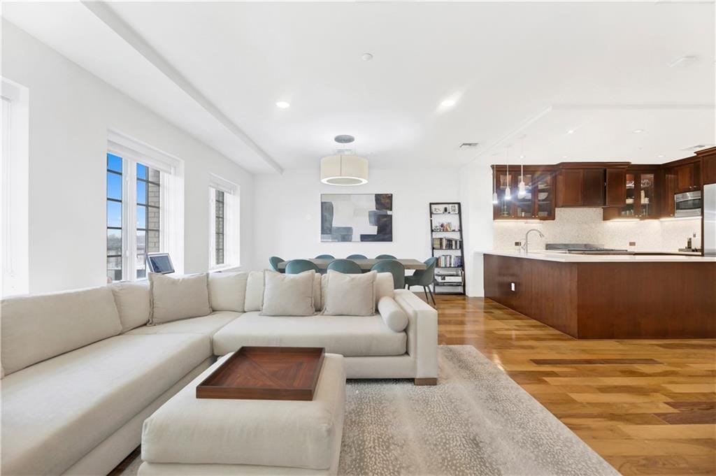 447 Avenue P 405, Brooklyn, New York, 11223 image 8