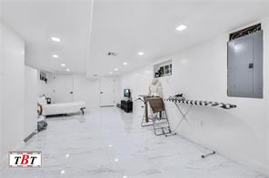 1427 East 27th Street, Brooklyn, New York, 11210 image 30