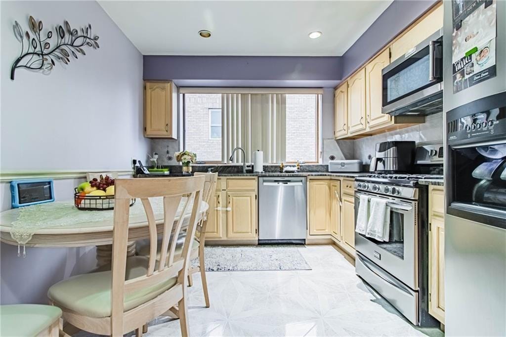 2572 West 16th Street, Brooklyn, New York, 11214 image 32