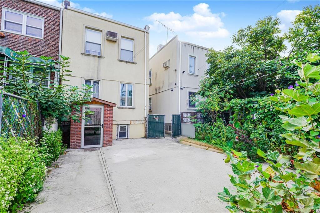 2554 East 2nd Street, Brooklyn, New York, 11223 image 15