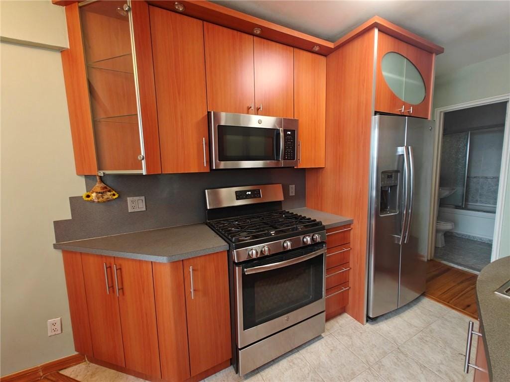 7000 Bay Parkway 6M, Brooklyn, New York, 11204 image 13