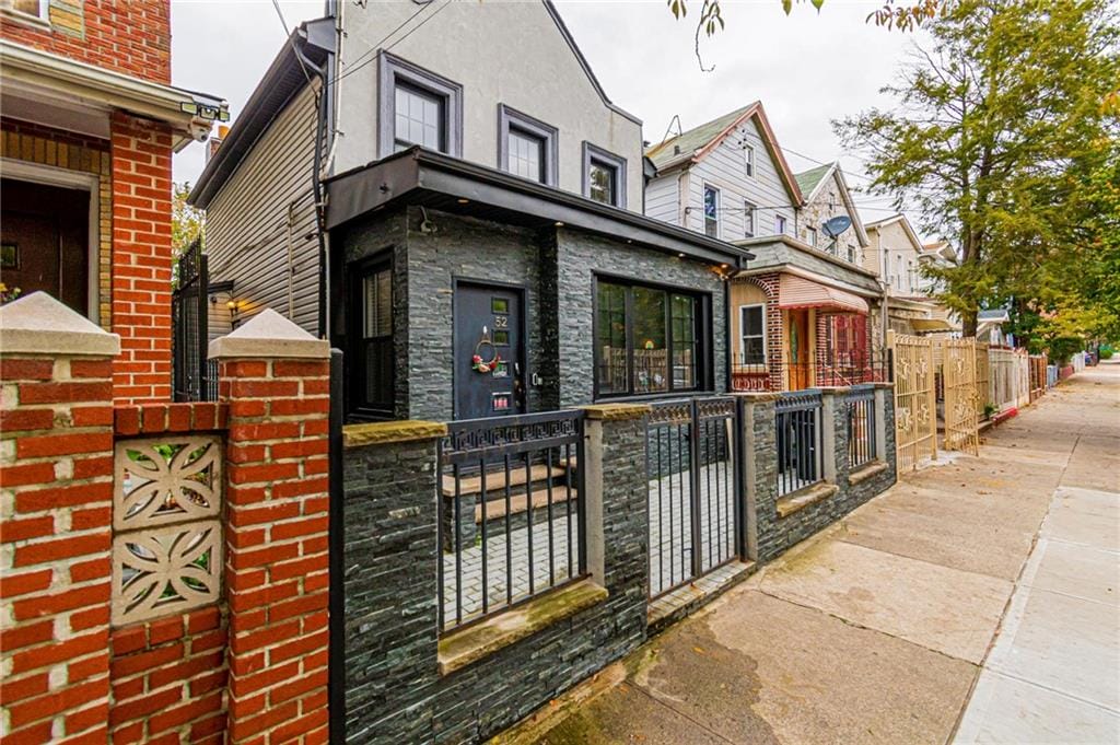 52 Bradford Street, Brooklyn, New York, 11207 image 14
