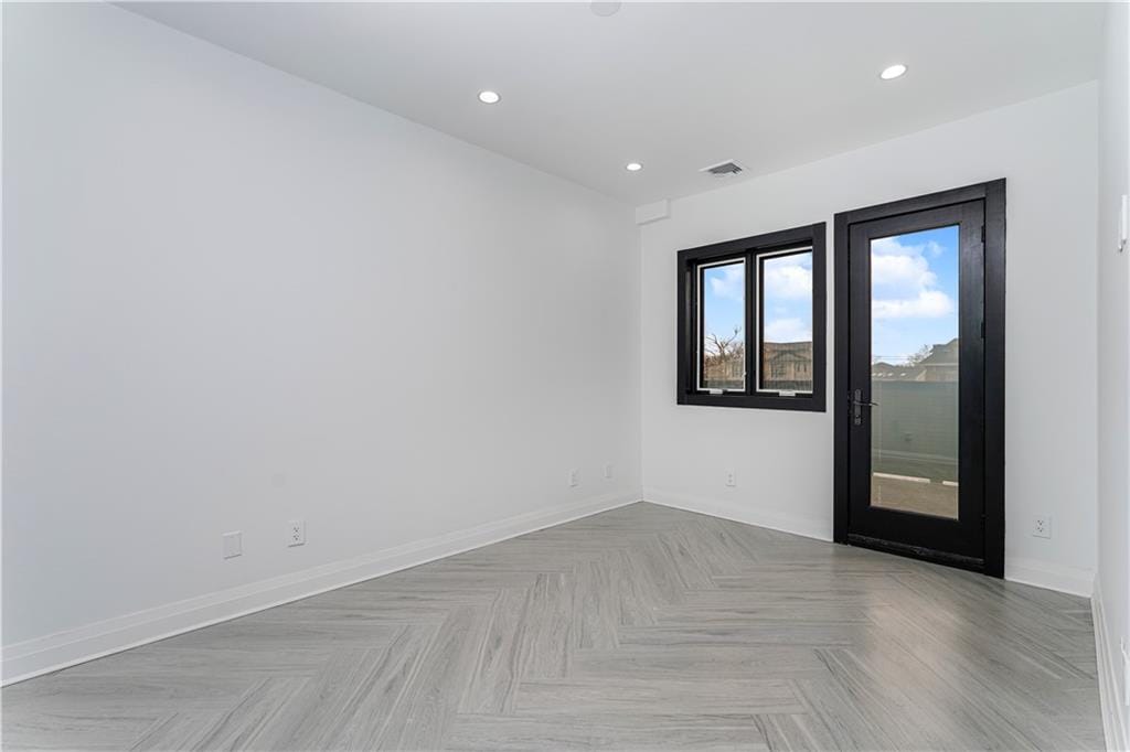 86 Whitman Drive, Brooklyn, New York, 11234 image 23