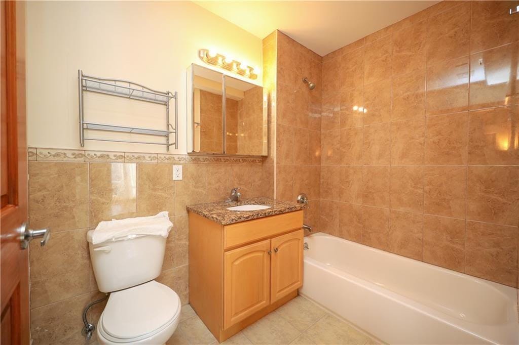 2818 West 17th Street 1B, Brooklyn, New York, 11225 image 8