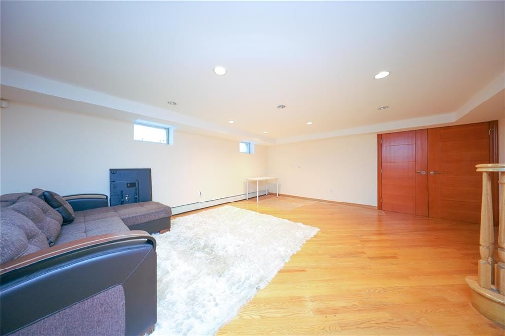 61 Exeter Street, Brooklyn, New York, 11235 image 29
